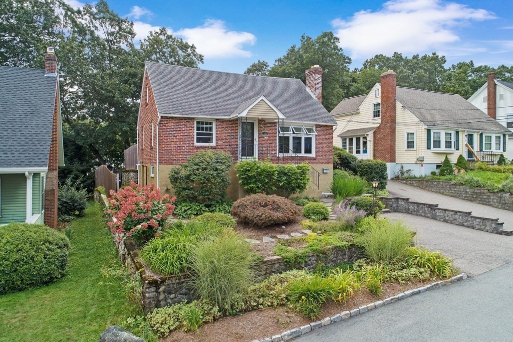102 Thornton Rd, Waltham, MA 02453 MLS 73153768 Coldwell Banker