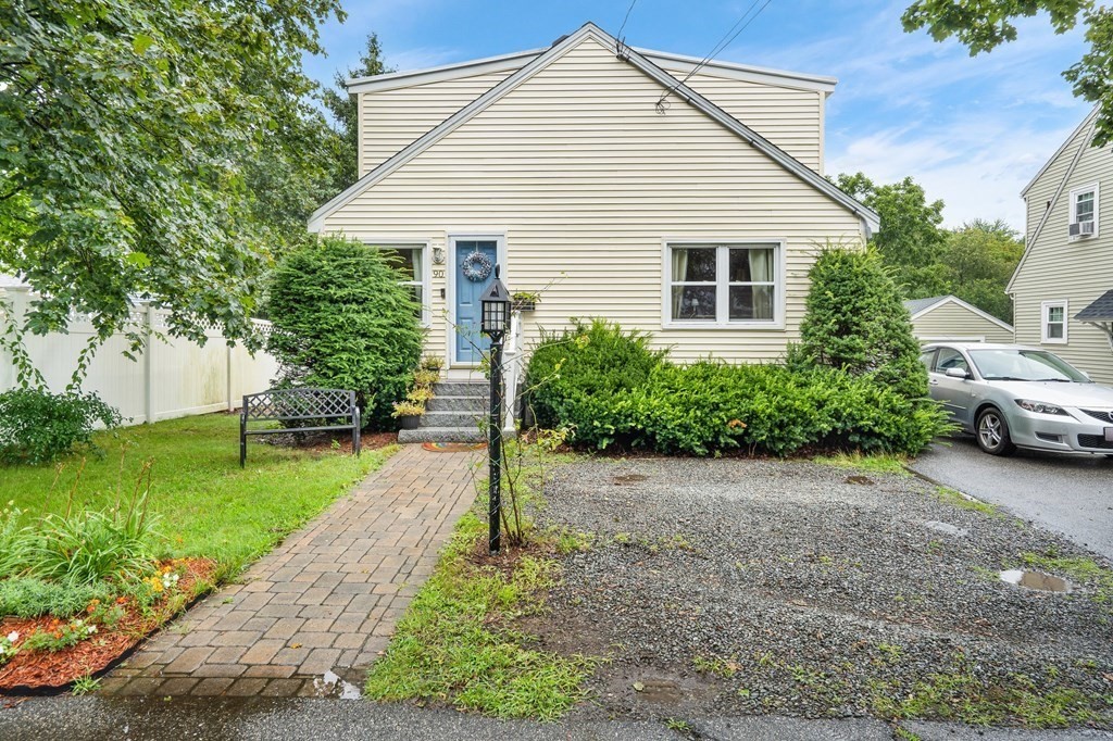 90 Poplar St Danvers MA 01923 MLS 73153822 Coldwell Banker