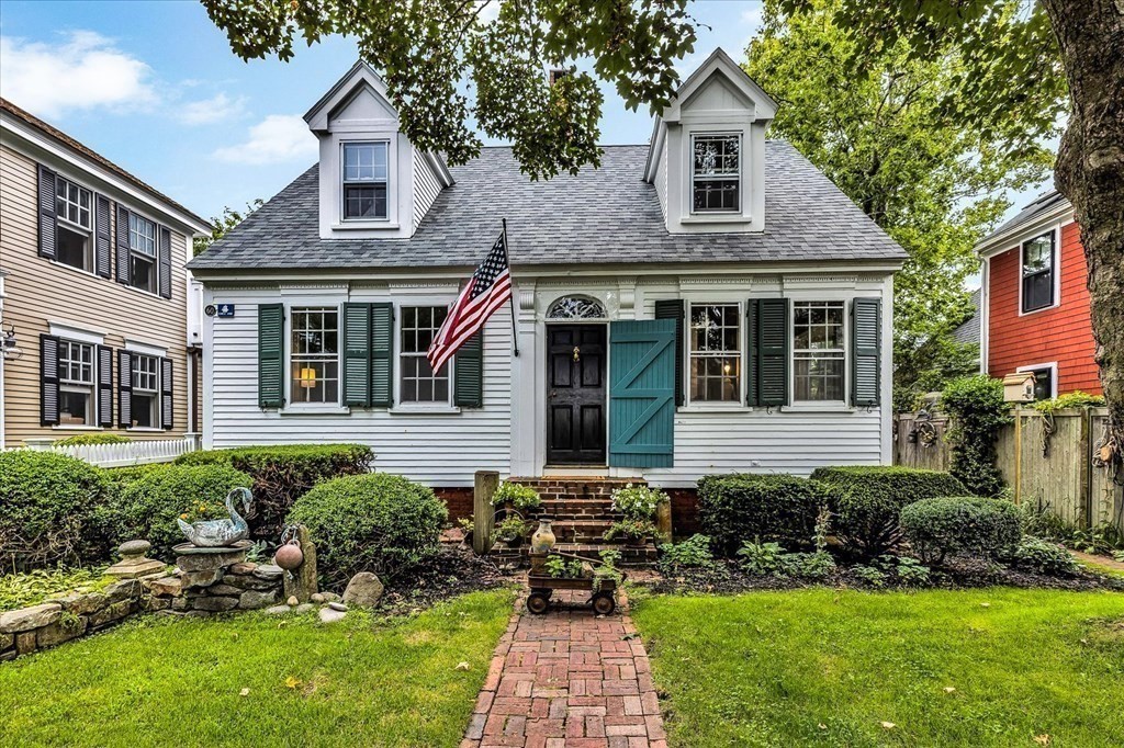60 Commercial St, Provincetown, MA 02657 MLS 73154385 Coldwell Banker