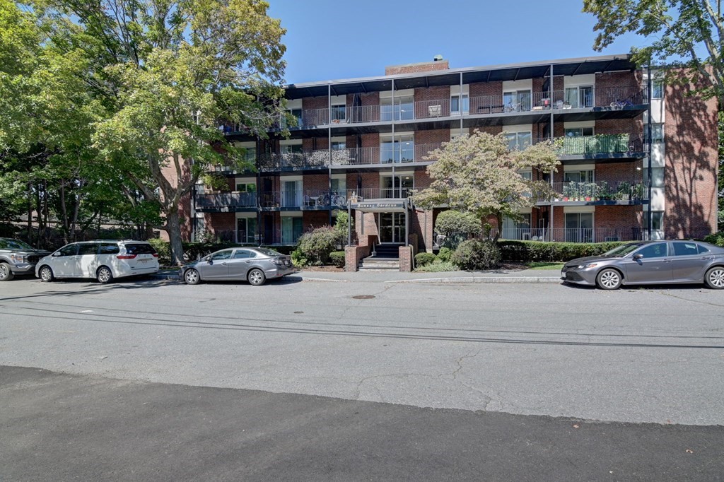 45 Oval 31, Quincy, MA 02170 MLS 73156067 Coldwell Banker