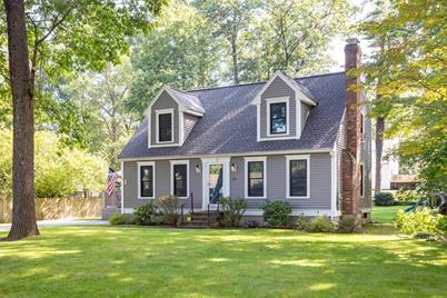 39 Hawthorne Rd, Leominster, MA 01453 - Photo 1