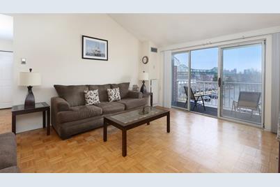100 Boatswains Way #509, Chelsea, MA 02150 - Photo 1