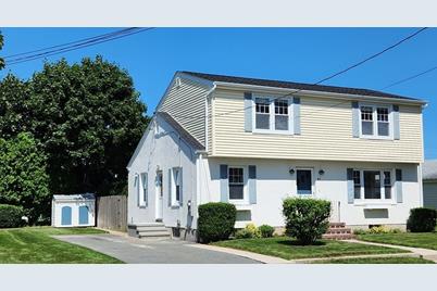 43 Rutland St, New Bedford, MA 02745 - Photo 1