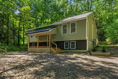 633 Federal Street, Belchertown, MA 01007 - Photo 1