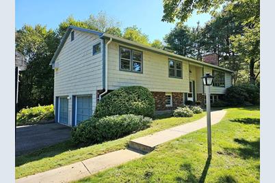 47 Stagecoach Rd, Amherst, MA 01002 - Photo 1