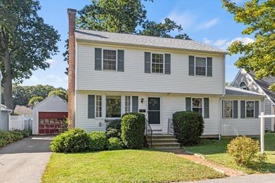 21 Foster Dr, Beverly, MA 01915 - Photo 1