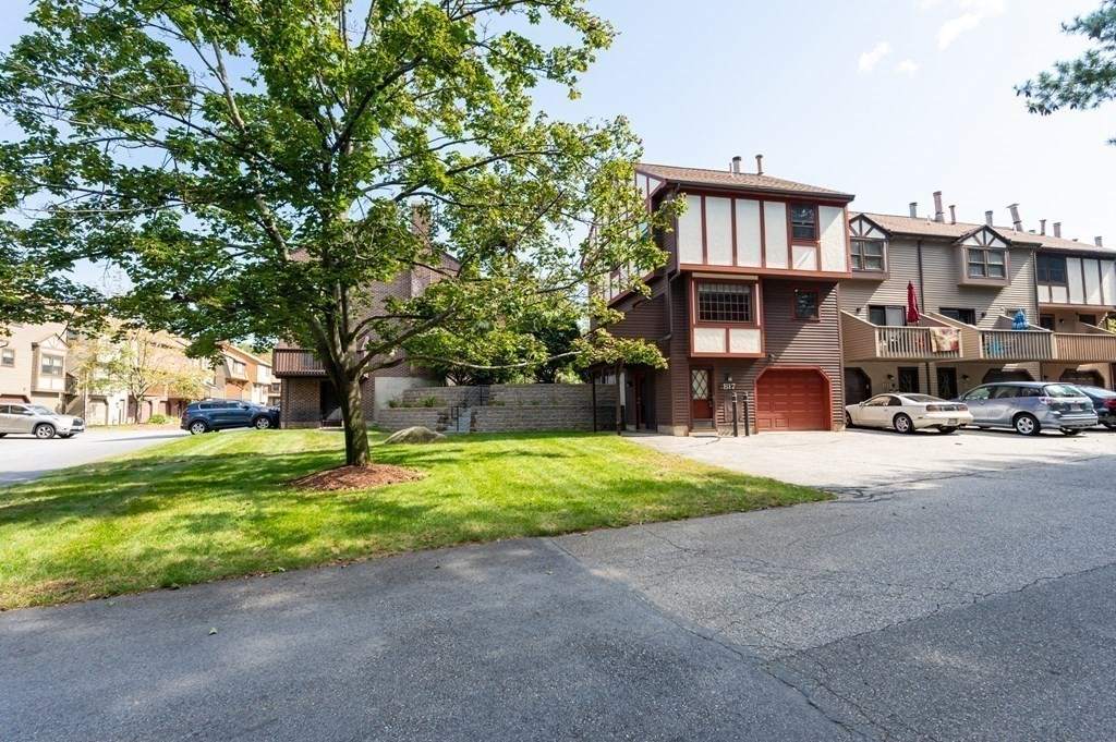 17 Scotty Hollow Dr B, Chelmsford, MA 01863 MLS 73162442 Coldwell