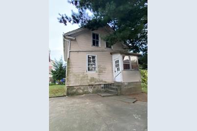 222 Albion St, Fall River, MA 02723 - Photo 1