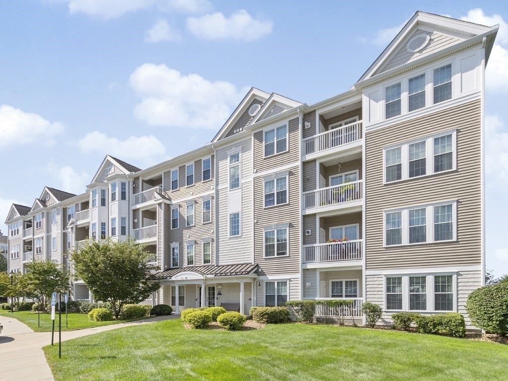 87 Clocktower Dr 402, Waltham, MA 02452 MLS 73164111 Coldwell Banker
