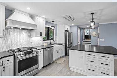 9 Drury Lane, Worcester, MA 01609 - Photo 1