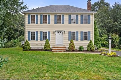 98 Allen St, Walpole, MA 02081 - Photo 1