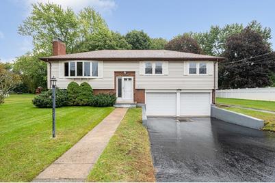 6 Thistle Rd, Burlington, MA 01803 - Photo 1