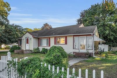 134 Haverhill St, Methuen, MA 01844 - Photo 1