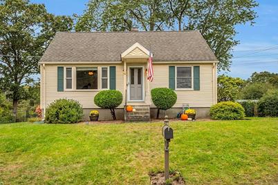 10 Tiny Houses for Sale in Mass.