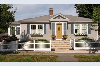 6 James St, Beverly, MA 01915 - Photo 1