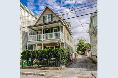 26 Linden St, Lowell, MA 01852 - Photo 1