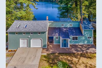 46-46A Oak Pl, Halifax, MA 02338 - Photo 1