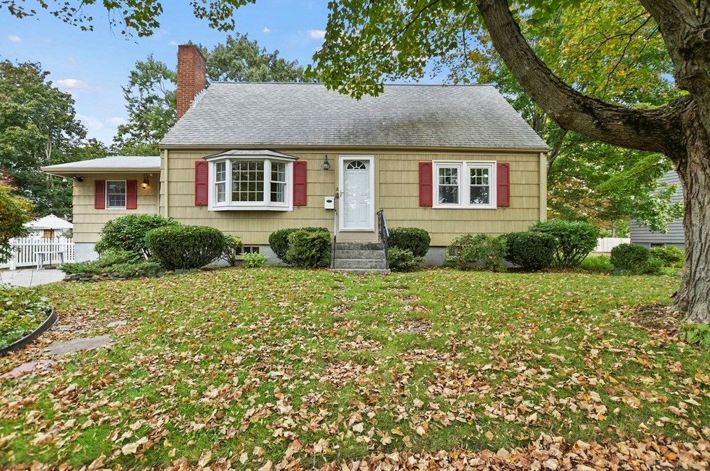 8 Crosby Rd, Reading, MA 01867 MLS 73169730 Coldwell Banker