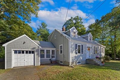 82 Spring St, Stoneham, MA 02180 - Photo 1