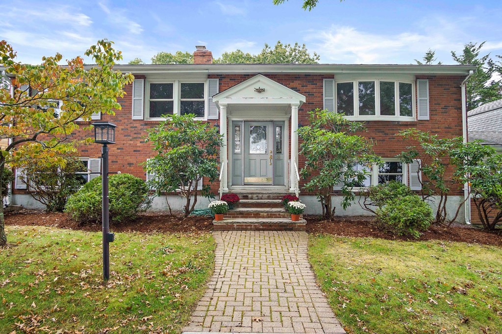 19 Murdoch Rd, Stoneham, MA 02180 MLS 73171075 Coldwell Banker