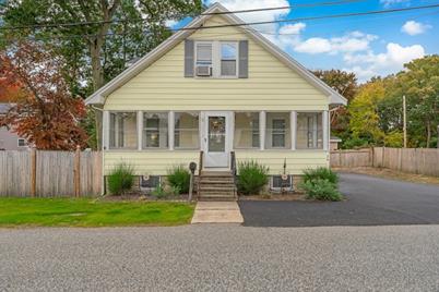 34 Julian Rd, Randolph, MA 02368 - Photo 1
