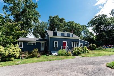 189 Reservoir Ave, Rehoboth, MA 02769 - Photo 1