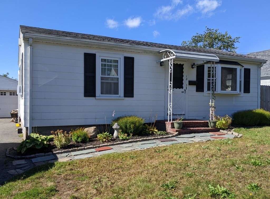 18 Elizabeth St, Fairhaven, MA 02719 MLS 73172873 Coldwell Banker