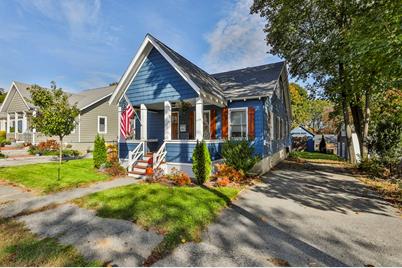 6 Adams St, Newburyport, MA 01950 - Photo 1