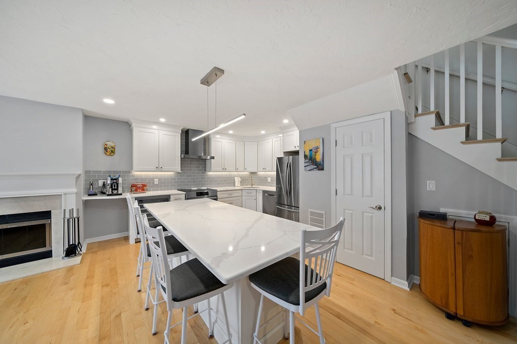 164 Quincy Shore Dive 99, Quincy, MA 02171 MLS 73173913 Coldwell