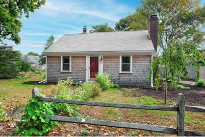 246 Davisville Rd, Falmouth, MA 02536 - Photo 1