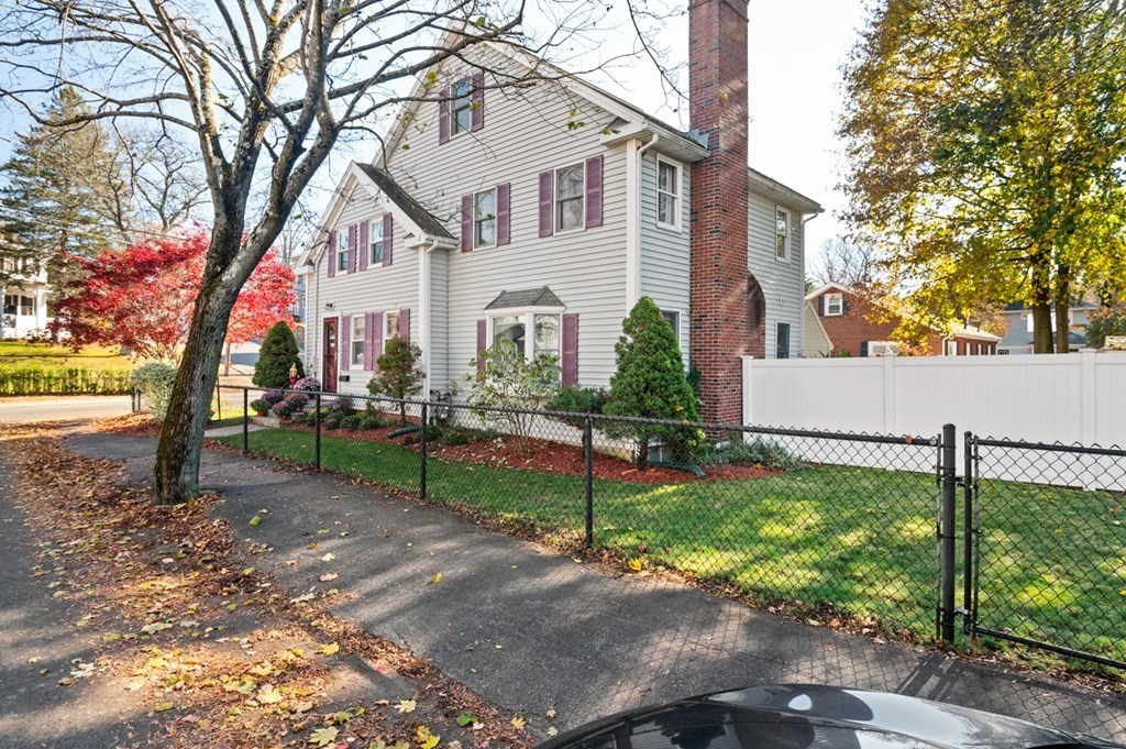 19 Middle St, Stoneham, MA 02180 MLS 73180508 Coldwell Banker