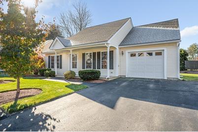 10 Lexington Ct #10, Hudson, NH 03051 - Photo 1