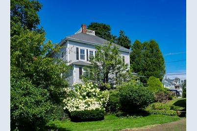 59 Gregory #4, Marblehead, MA 01945 - Photo 1