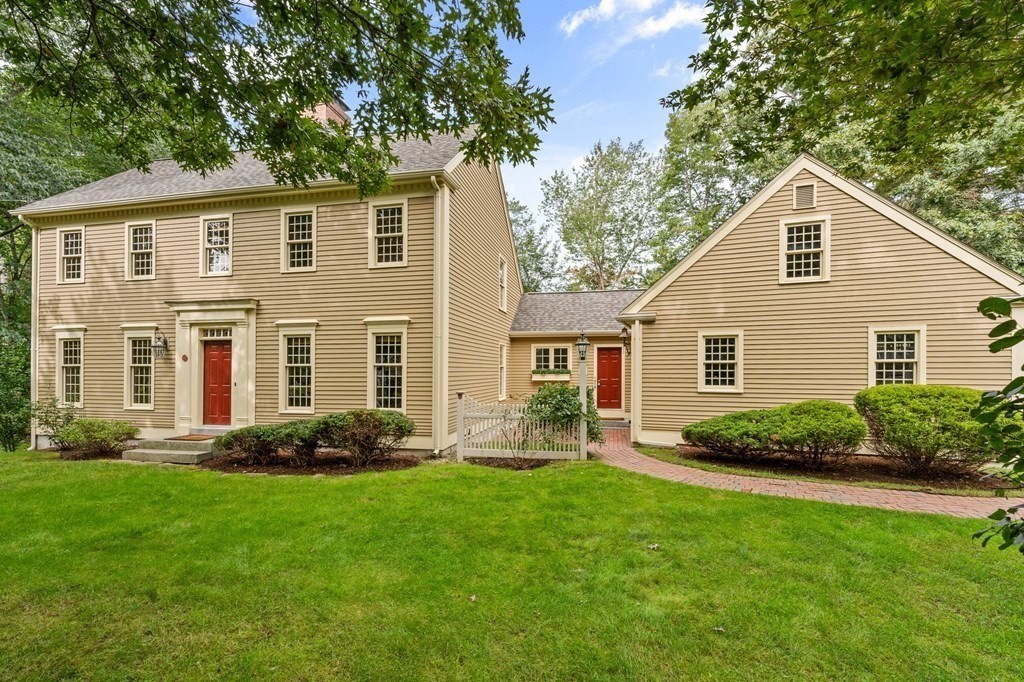 66 Pillings Pond, Lynnfield, MA 01940 MLS 73183385 Coldwell Banker