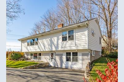 170 Mapleshade Ave, East Longmeadow, MA 01028 - Photo 1