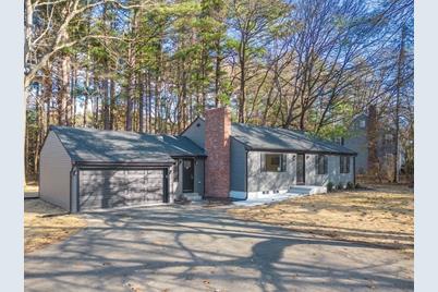 286 Hudson Road, Sudbury, MA 01776 - Photo 1