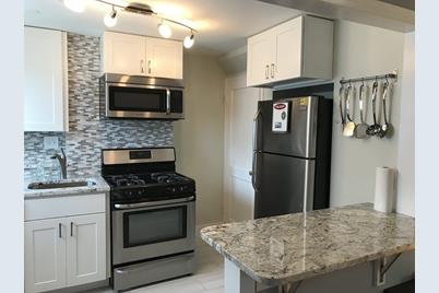 54 Pierce Rd #54, Watertown, MA 02472 - Photo 1