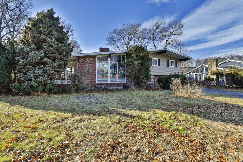 37 Lincoln Pkwy, Lowell, MA 01851 MLS 73187408 Coldwell Banker