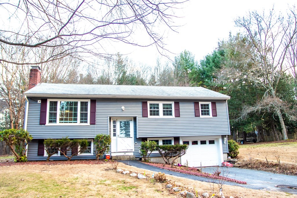 44 Colonial Dr, Tewksbury, MA 01876 MLS 73187594 Coldwell Banker