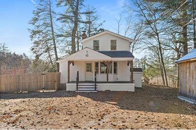 110 Pond Street, Newton, NH 03858 - Photo 1