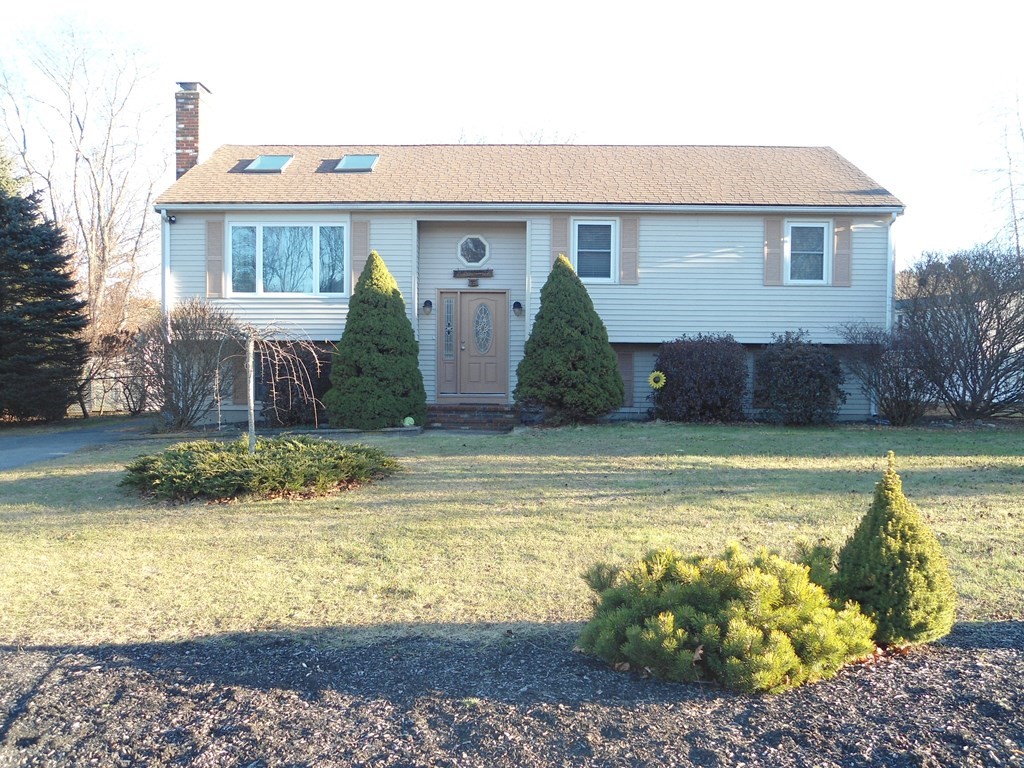 10 Hubbard Ln, Bridgewater, MA 02324 MLS 73192517 Coldwell Banker