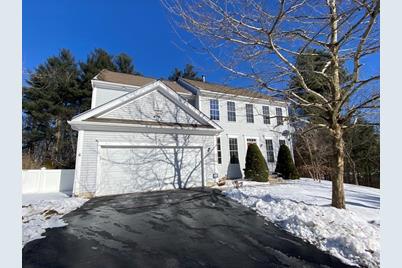 8 Aspen Avenue, Grafton, MA 01560 - Photo 1