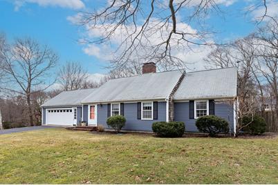 10 Dwight Ave, Plymouth, MA 02360 - Photo 1