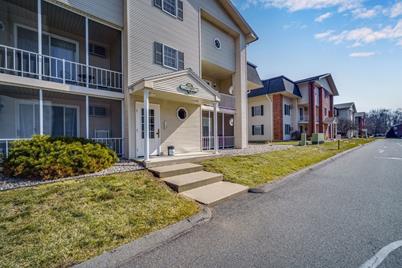 41 W. Summit Street #27, South Hadley, MA 01075 - Photo 1