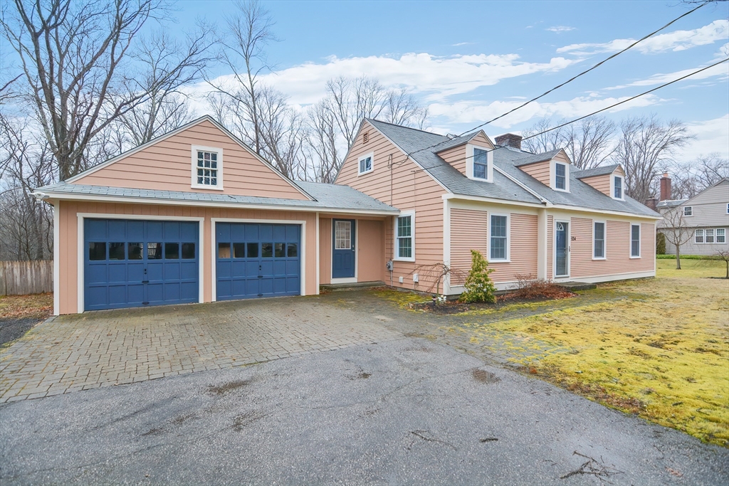 124 Anawan Rd, North Attleboro, MA 02760 - MLS 73211560 - Coldwell Banker