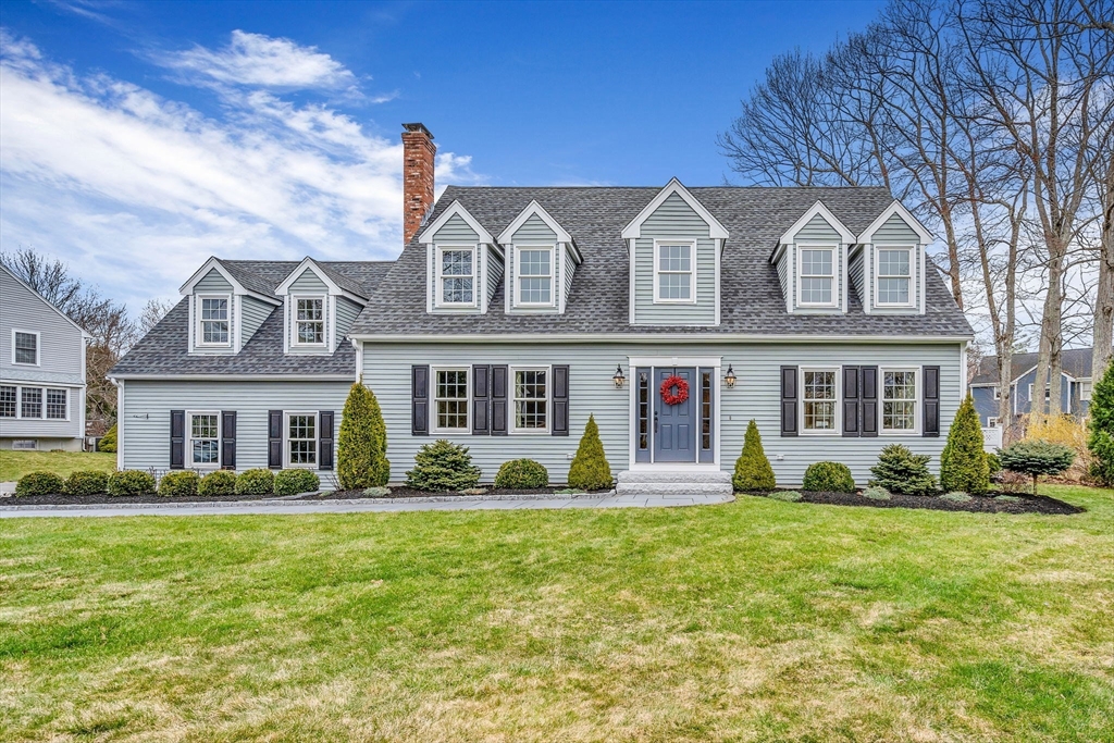 9 Crestview Ave, Medway, MA 02053 MLS 73219171 Coldwell Banker