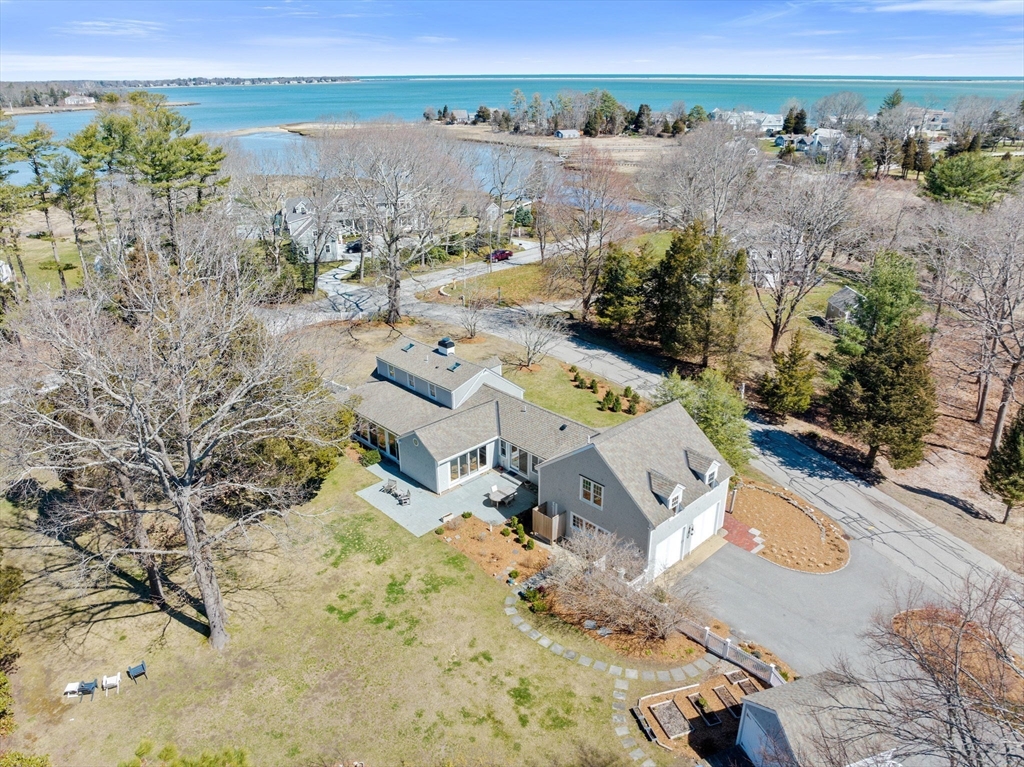 8 Eagles Nest Rd, Duxbury, MA 02332 - MLS 73219356 - Coldwell Banker