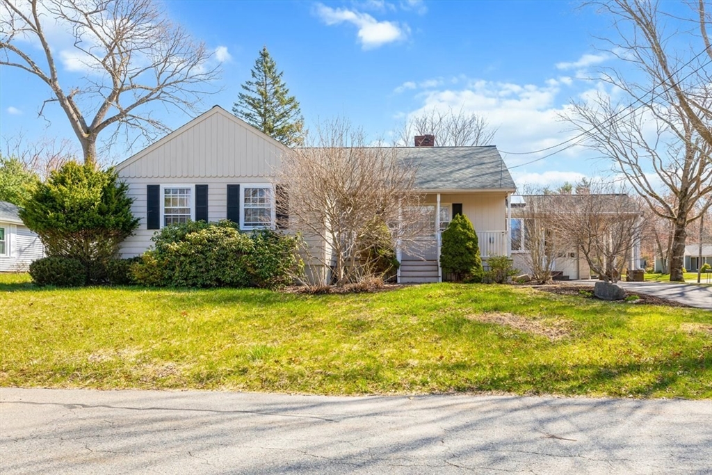 17 Briarwood Rd, Holbrook, MA 02343 MLS 73223125 Coldwell Banker