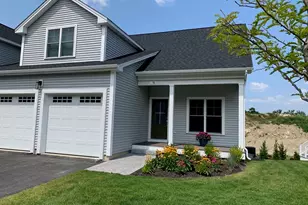 25 Salisbury Hill Blvd, Worcester, MA 01609 - Photo 1