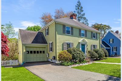 647 Lynn Fells Parkway, Melrose, MA 02176 - Photo 1